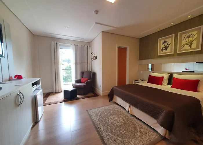 Pousada Annecy - CAPIVARI Fácil acesso ao centrinho e Baden Bar Campos do Jordão